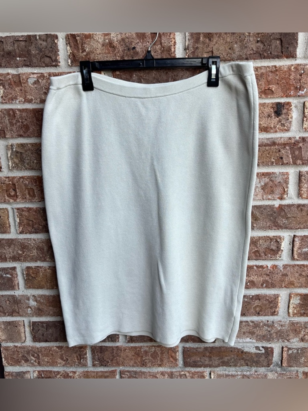 Eileen Fisher Cream silk & cotton interlock pencil skirt